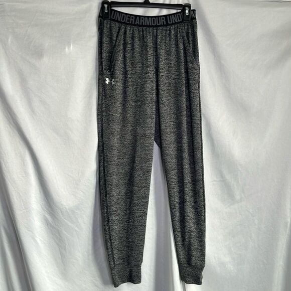 XS185 Under armour loose fit joggers - Picture 1 of 7